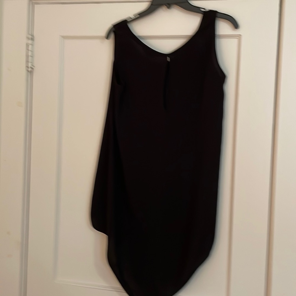 Etcetera black silk chiffon sleeveless top- longer tail in back-